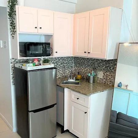 Beautiful Studio In A Seafront Condo Miami Beach Exterior photo